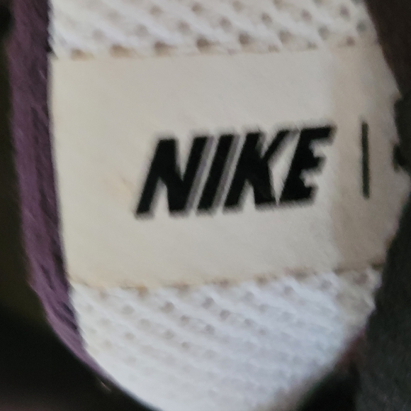 Nike Womens Quest 3 CV0149-110 White Running Shoes Sneakers Size 7.5 - Picture 4 of 8